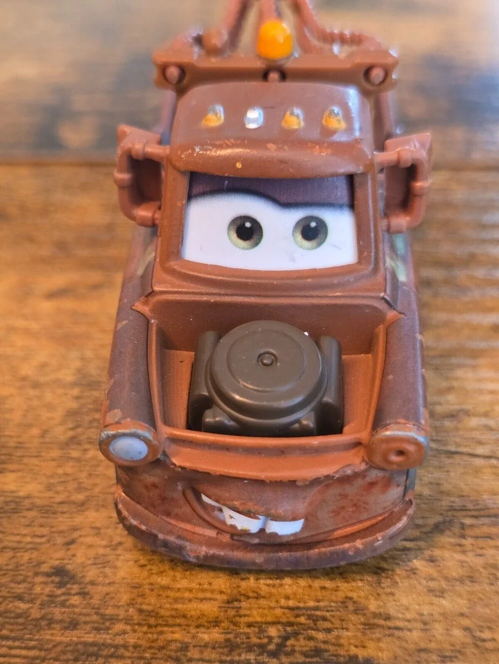 Disney/Pixar Cars Mater Diecast Mattel Tow Truck 1:55 Scale